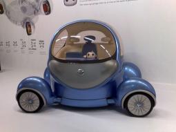 Blue Nissan Pivo car picture.jpg