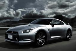 sexy Nissan sport car in silver.jpg