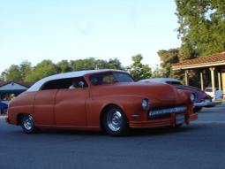 Custom Cars Paso Robles 2005 in brown.jpg