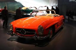 Orange Classical Car Mercedes 190 SL 1955 picture.jpg