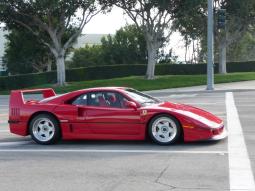 Ferrari F40 in bright red.jpg