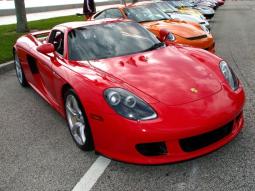 Porsche Carrera GT in very bright yellow.jpg