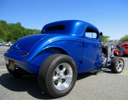 Very cool bright blue custome car picture.PNG