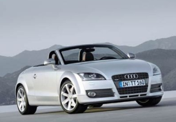 2007 Audi TT Convertible car in silver.PNG