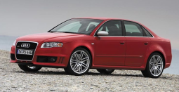A hot red beautiful Audi car with model 2007 Audi RS4.PNG