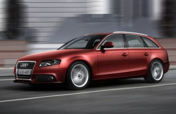 Audi Pictures of model 2009 Audi A4 Avant car in redish brown color.PNG