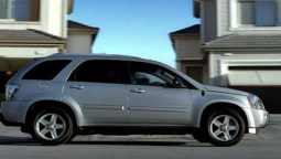 Silver 2005 Chevrolet Equinox picture.PNG