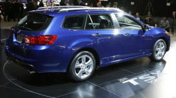 Dark blue 2011 Acura TSX Sport Wagon.PNG