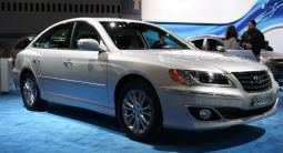 Silver 2011 Hyundai Azera picture.PNG