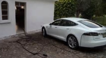 2015 Tesla Model S picture of Tesla charging picture.JPG
