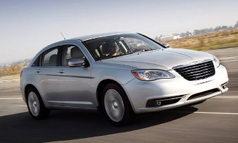 2011 Chrysler 200 car in silver.PNG