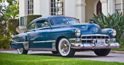 Classic 1949 Cadillac Series 62 car in blue.PNG