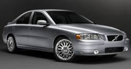 Volvo S80 Sedan car pictures.PNG