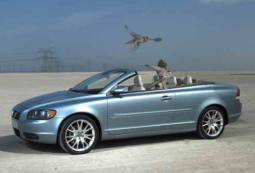 Convertible Volvo C70 car in light blue.PNG