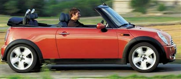 2005 Mini Cooper Convertible.PNG