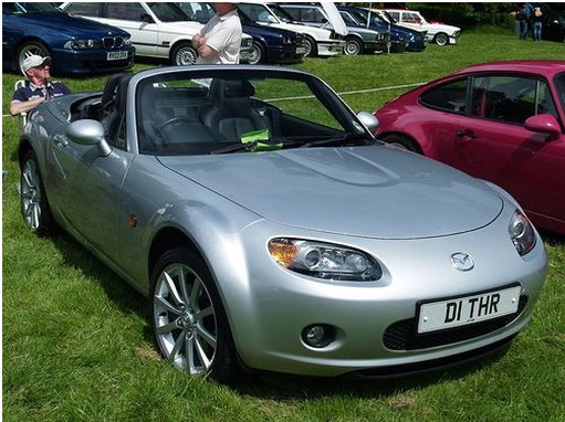 photo of Mazda Sports Car in siliver.jpg