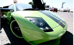 Lamborghini Murcielago in green with black lines.jpg