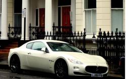 Maserati GranTurismo in cream color.jpg