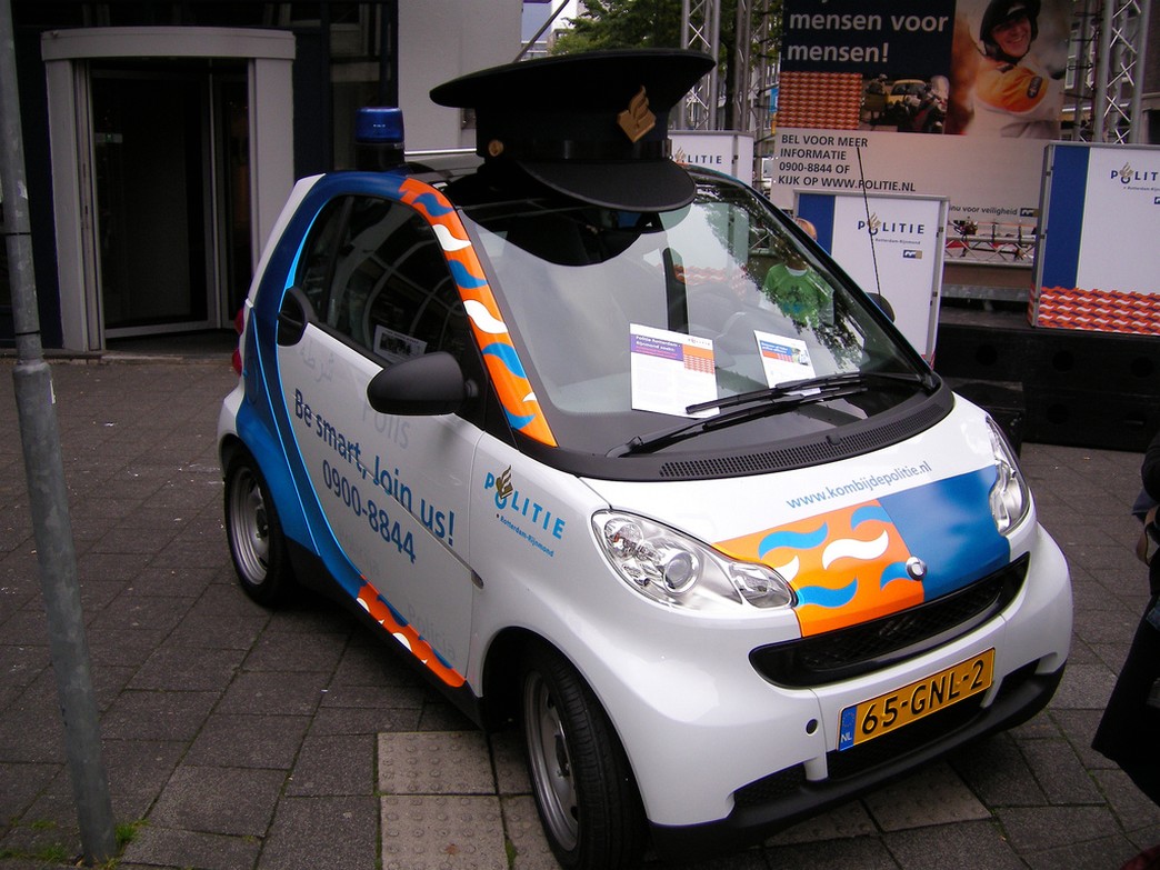 Smart Police Car photo.jpg