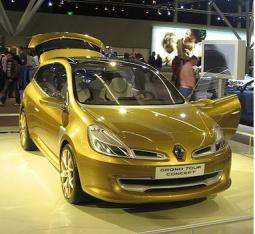 Gold Renault Concept Car photo.jpg